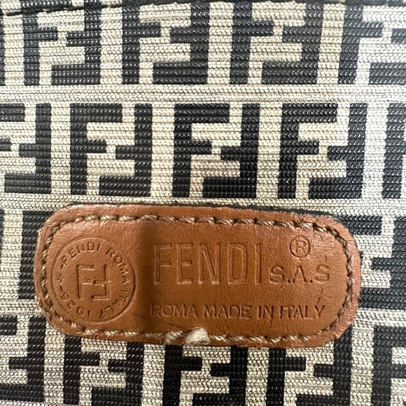 Fendi bag for evening travel makeup vintage - Picture 16 of 16